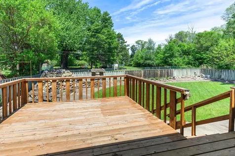 2515 Hillview Road Mounds View MN 55112