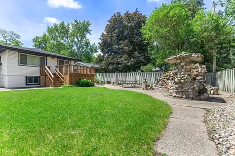 2515 Hillview Road Mounds View MN 55112