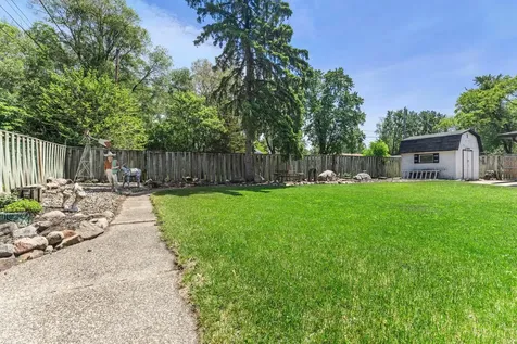 2515 Hillview Road Mounds View MN 55112