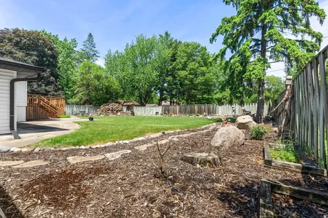 2515 Hillview Road Mounds View MN 55112