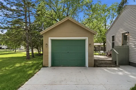 2020 7th Street SW Willmar MN 56201