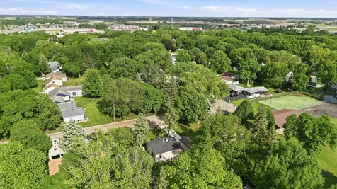2020 7th Street SW Willmar MN 56201