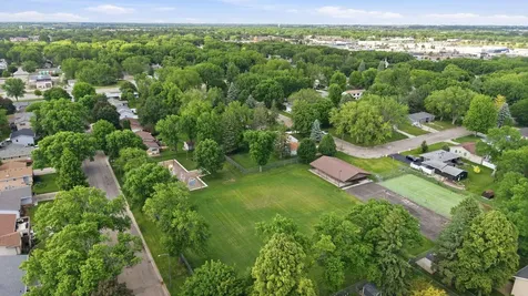 2020 7th Street SW Willmar MN 56201