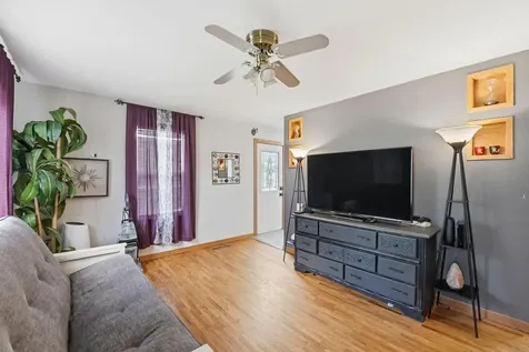 2020 7th Street SW Willmar MN 56201