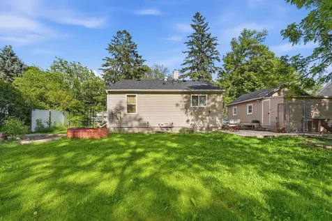2020 7th Street SW Willmar MN 56201