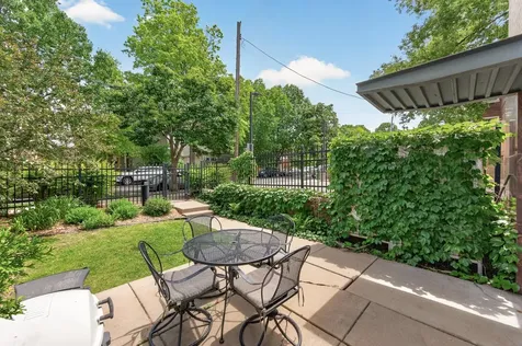 111 E Franklin Avenue Minneapolis MN 55404