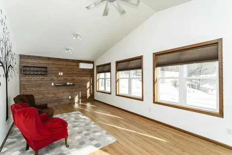 24413 Pickwick Loop Road Winona MN 55987