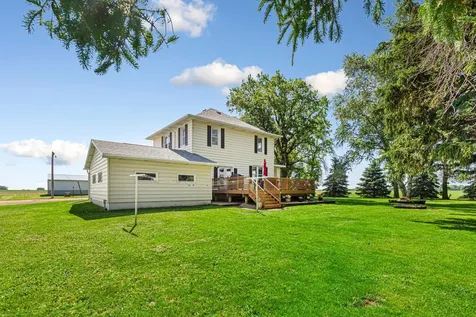 12304 720th Street Blooming Prairie MN 55917
