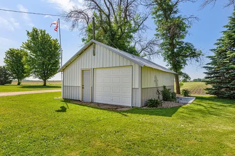12304 720th Street Blooming Prairie MN 55917