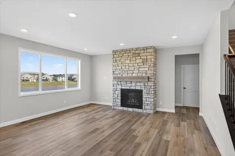 920 Kepler Avenue NE Hanover MN 55341