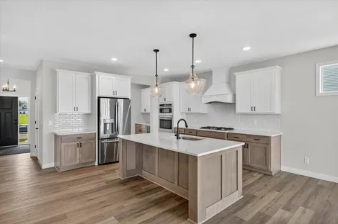920 Kepler Avenue NE Hanover MN 55341