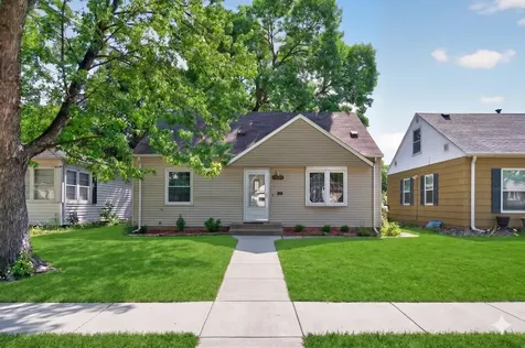 5232 Washburn Avenue N Minneapolis MN 55430