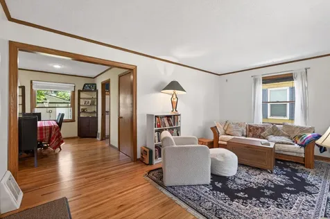 5232 Washburn Avenue N Minneapolis MN 55430