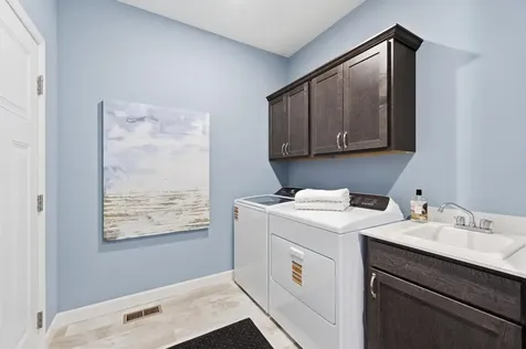 916 Kepler Avenue NE Hanover MN 55341