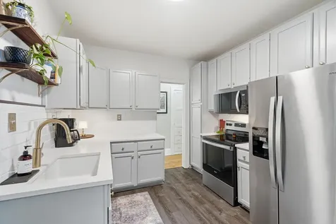 4220 Minnehaha Avenue Minneapolis MN 55406