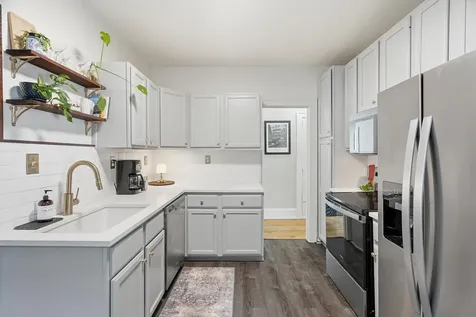 4220 Minnehaha Avenue Minneapolis MN 55406
