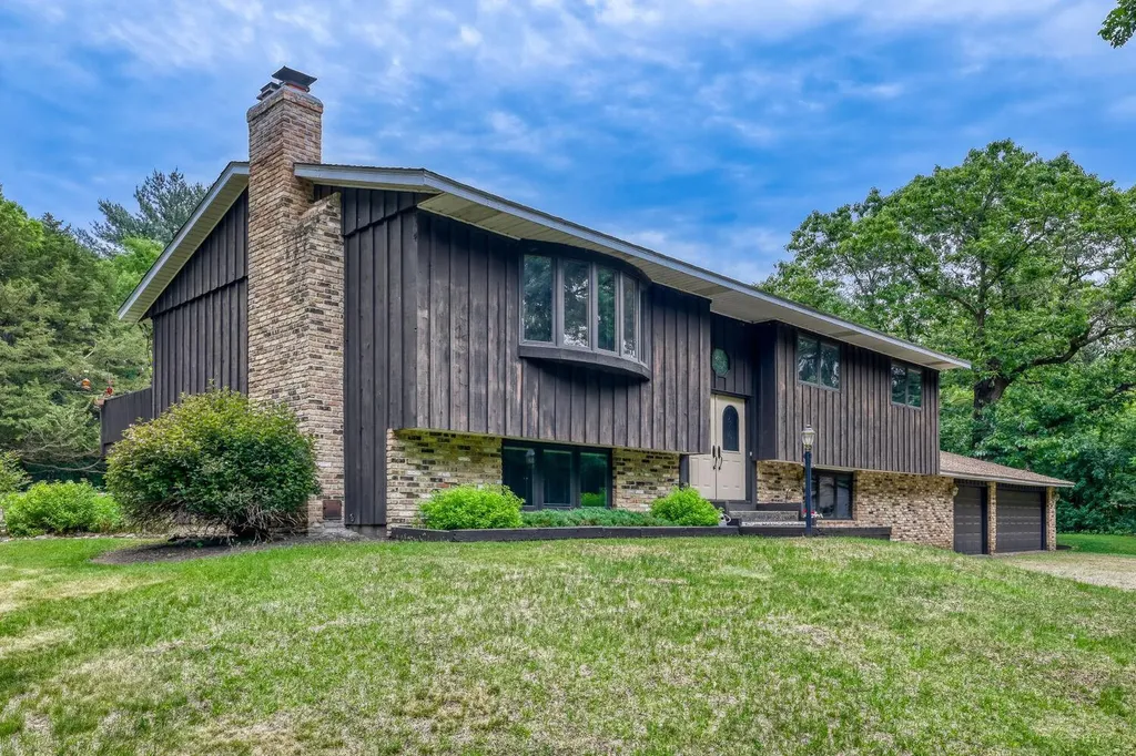 20010 Quentin Avenue Hastings MN 55033
