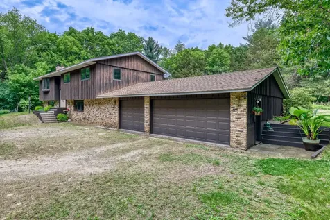 20010 Quentin Avenue Hastings MN 55033