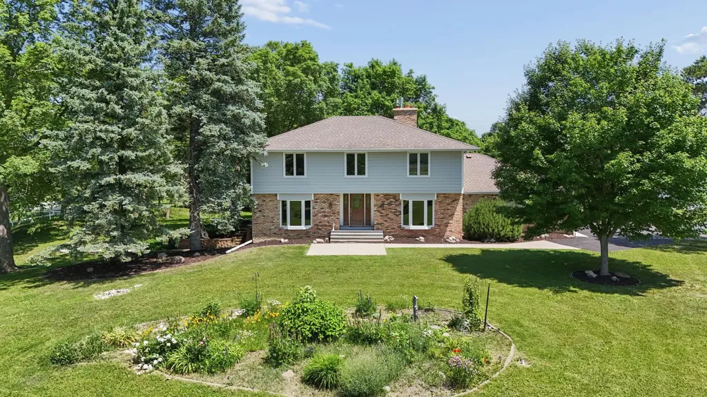 1350 County Road 92 Maple Plain MN 55359