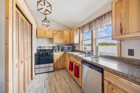 146 Roosevelt Trail Hillman MN 56338