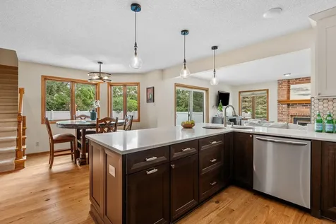1257 Donegal Alcove Woodbury MN 55125