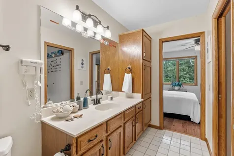 1257 Donegal Alcove Woodbury MN 55125