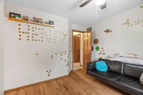 1257 Donegal Alcove Woodbury MN 55125