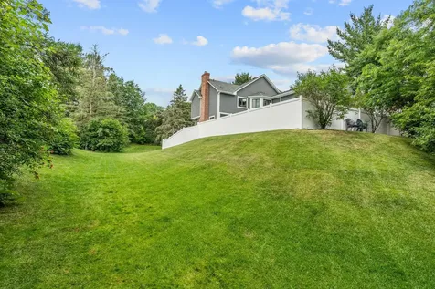 1257 Donegal Alcove Woodbury MN 55125