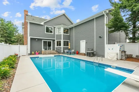 1257 Donegal Alcove Woodbury MN 55125
