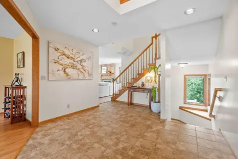 1257 Donegal Alcove Woodbury MN 55125