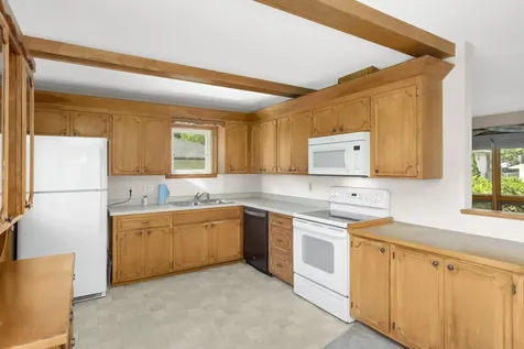 6751 Madison Street NE Fridley MN 55432