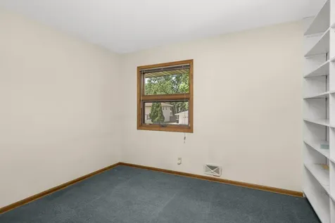 6751 Madison Street NE Fridley MN 55432