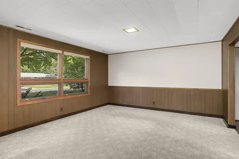 6751 Madison Street NE Fridley MN 55432