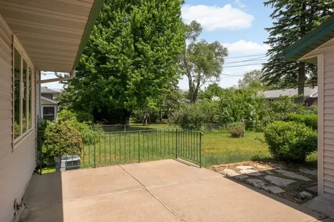 6751 Madison Street NE Fridley MN 55432