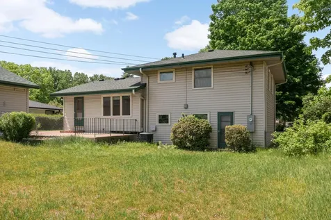 6751 Madison Street NE Fridley MN 55432