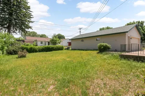 6751 Madison Street NE Fridley MN 55432