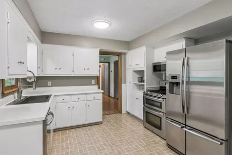 1353 Hillcrest Drive NE Fridley MN 55432