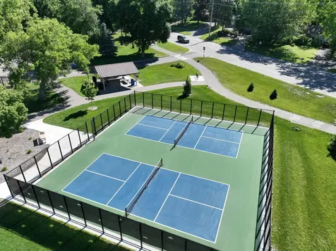 1353 Hillcrest Drive NE Fridley MN 55432