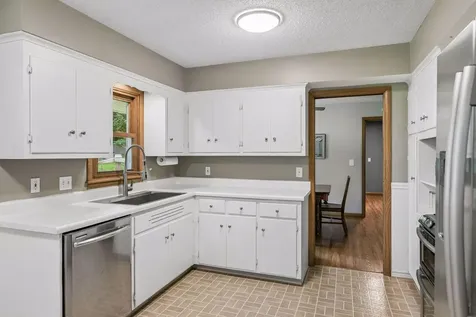 1353 Hillcrest Drive NE Fridley MN 55432
