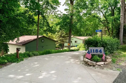 1184 Crescent Hills Drive La Crescent MN 55947