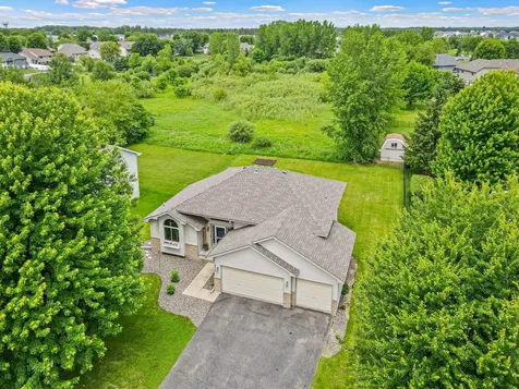 6218 152nd Street N Hugo MN 55038