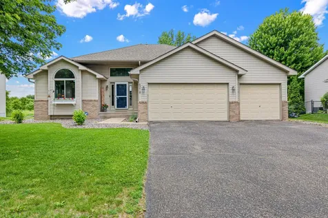 6218 152nd Street N Hugo MN 55038