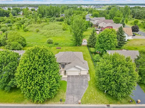 6218 152nd Street N Hugo MN 55038
