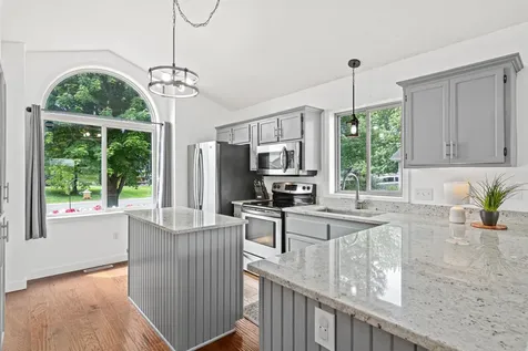 6218 152nd Street N Hugo MN 55038