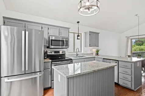 6218 152nd Street N Hugo MN 55038