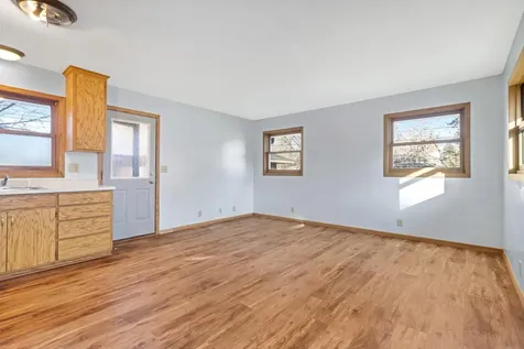 4418 65th Avenue N Brooklyn Center MN 55429