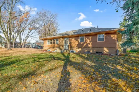 4418 65th Avenue N Brooklyn Center MN 55429