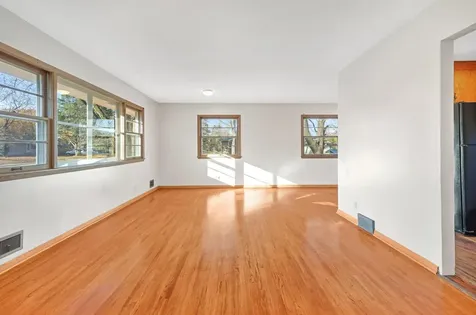 4418 65th Avenue N Brooklyn Center MN 55429