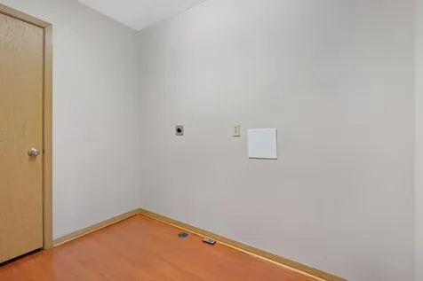 4418 65th Avenue N Brooklyn Center MN 55429