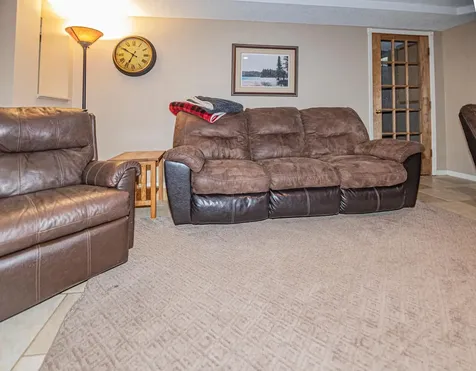 108 N Broadway New York Mills MN 56567